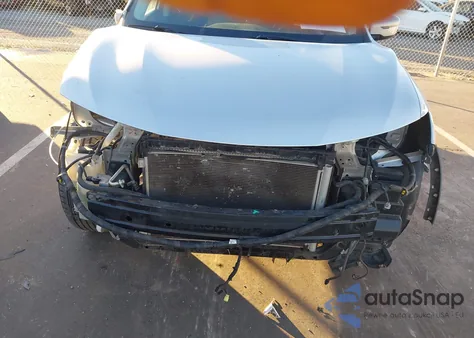 2018 Nissan Rogue Sv z USA, uszkodzony, nr VIN KNMAT2MT8JP523576